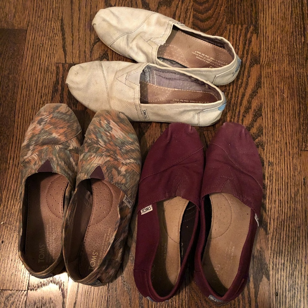 Three pairs Toms shoes